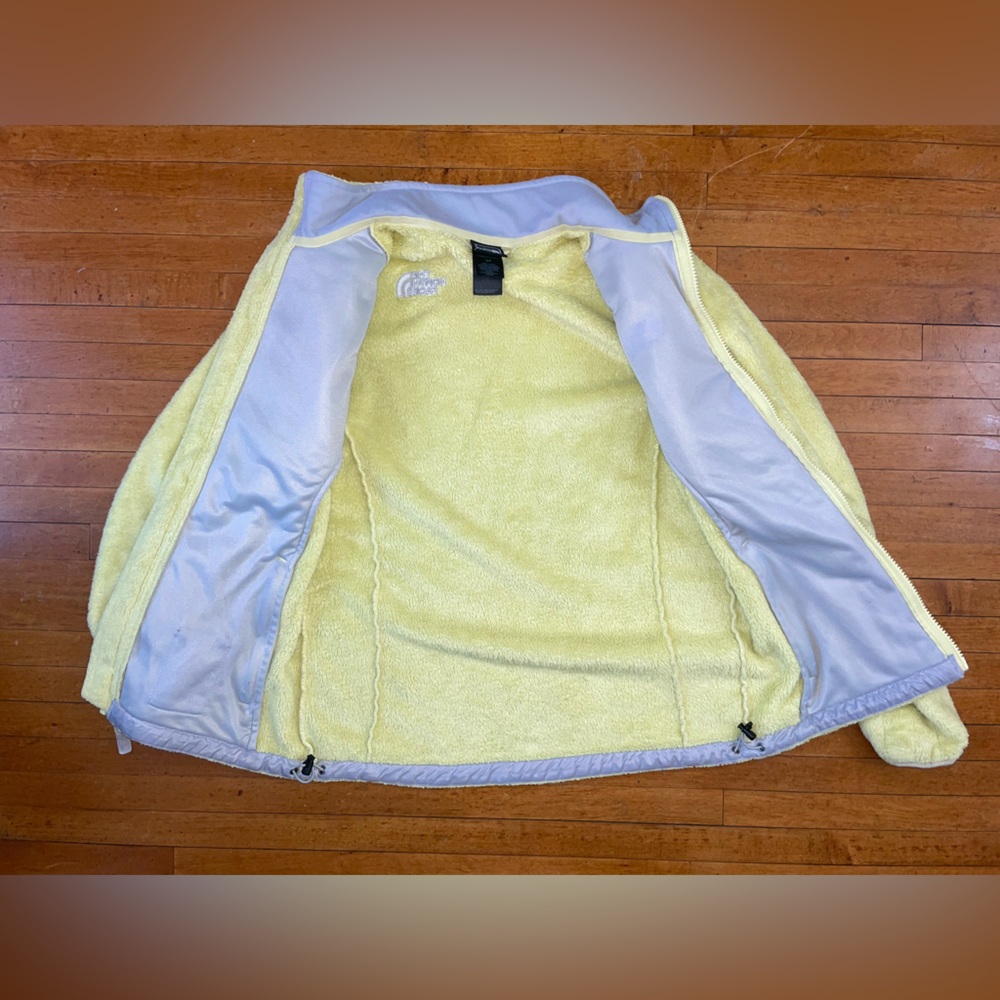 The North Face Light Yellow Fleece Jacket - Picture 12 of 15